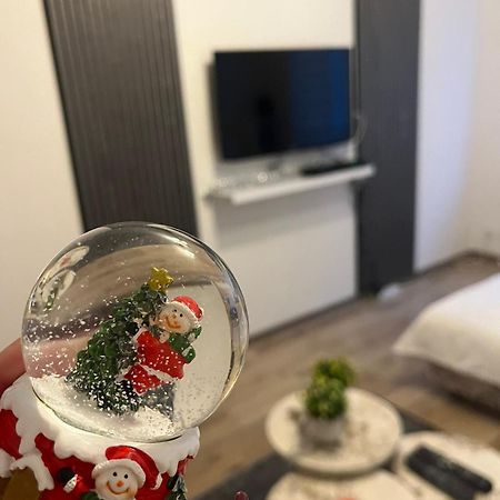 Lovely Apartment In Old Town 400M From City Center Sebilj サラエヴォ エクステリア 写真