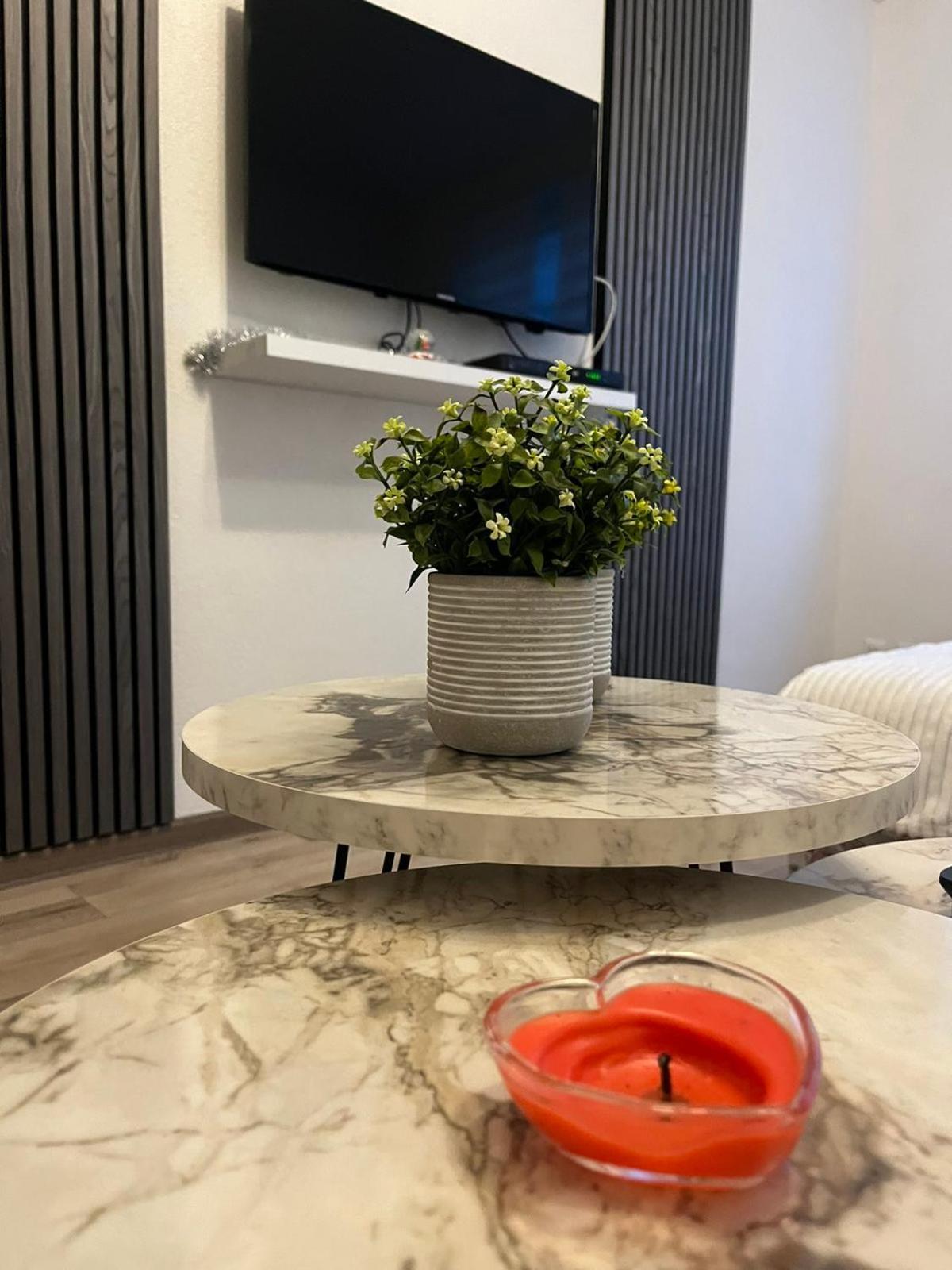 Lovely Apartment In Old Town 400M From City Center Sebilj サラエヴォ エクステリア 写真