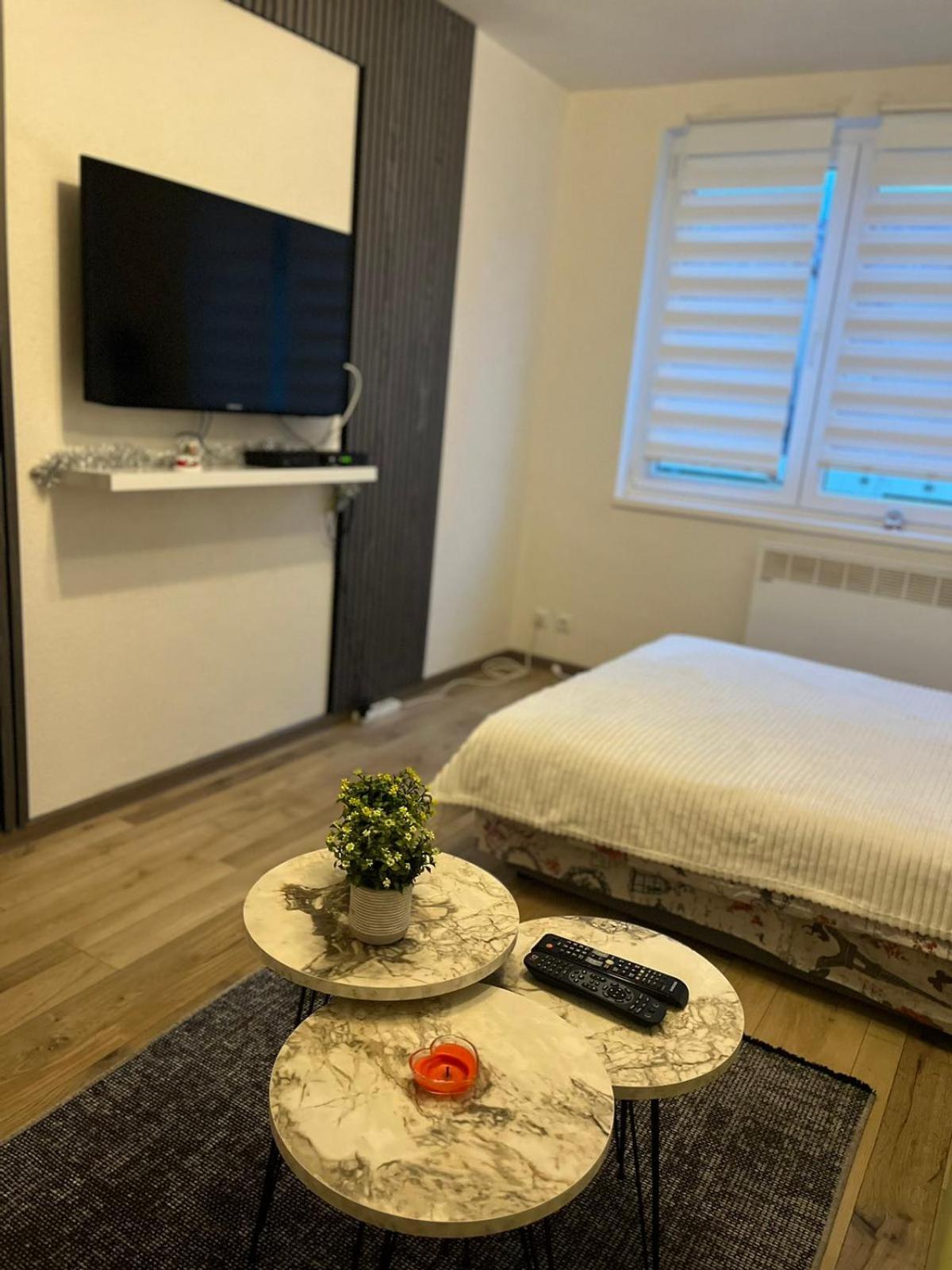 Lovely Apartment In Old Town 400M From City Center Sebilj サラエヴォ エクステリア 写真